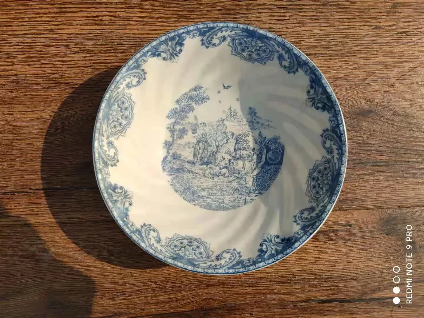 Christmas Creative Shooting Props for Decorating Plates with Blue British Castle Characters, Western Cuisine, Steak and Bread - BELMA