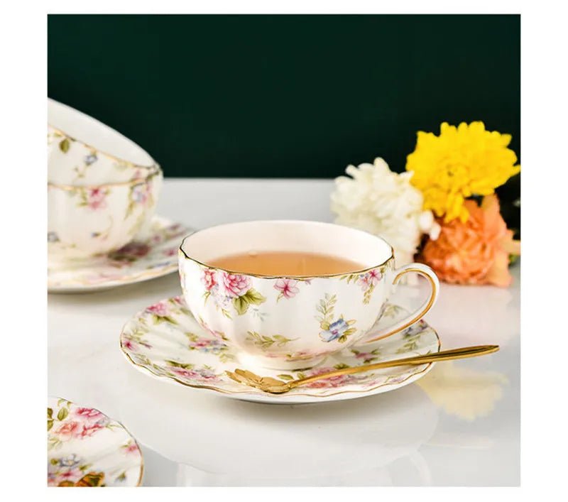 Coffee Cup Saucer Spoon Set Flower Tea Cups Set European Porcelain Cup and Saucer For Coffee Ceramic Cups Mugs Gift - BELMA