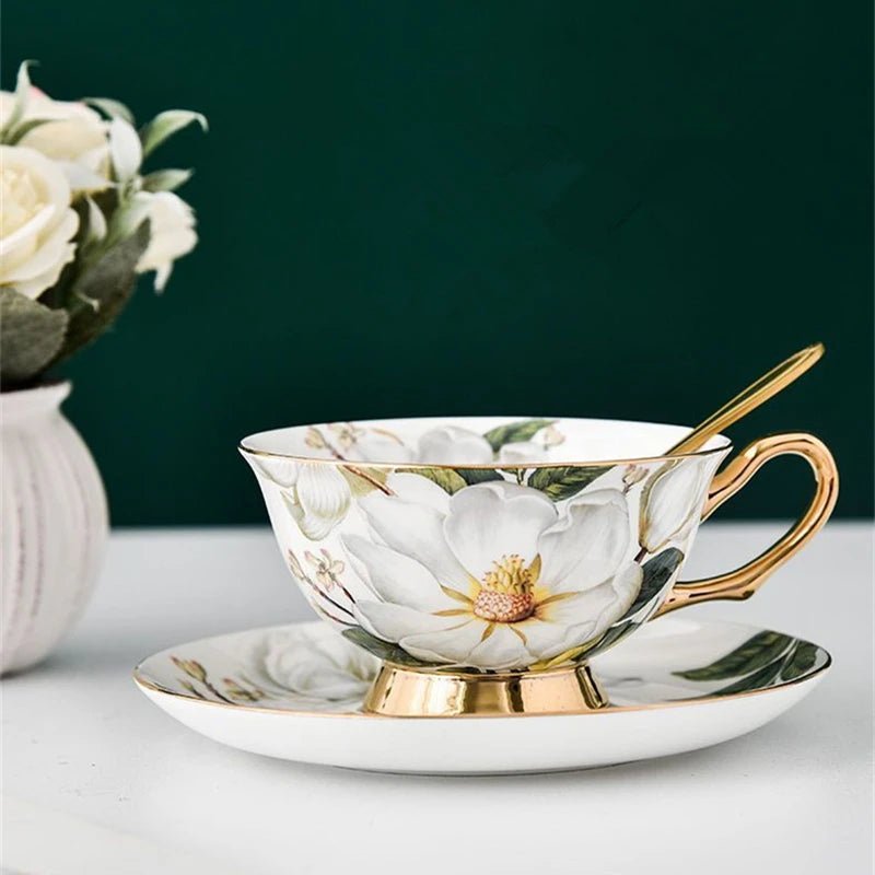 Coffee Cup Saucer Spoon Set Flower Tea Cups Set European Porcelain Cup and Saucer For Coffee Ceramic Cups Mugs Gift - BELMA