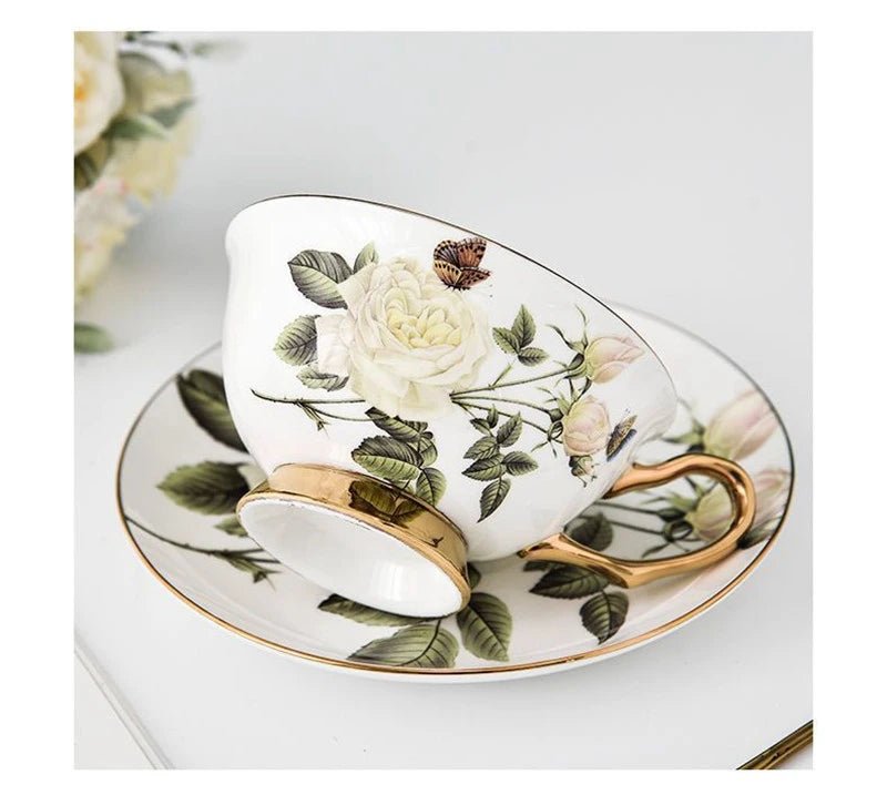 Coffee Cup Saucer Spoon Set Flower Tea Cups Set European Porcelain Cup and Saucer For Coffee Ceramic Cups Mugs Gift - BELMA