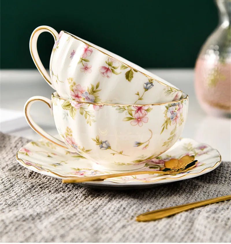 Coffee Cup Saucer Spoon Set Flower Tea Cups Set European Porcelain Cup and Saucer For Coffee Ceramic Cups Mugs Gift - BELMA